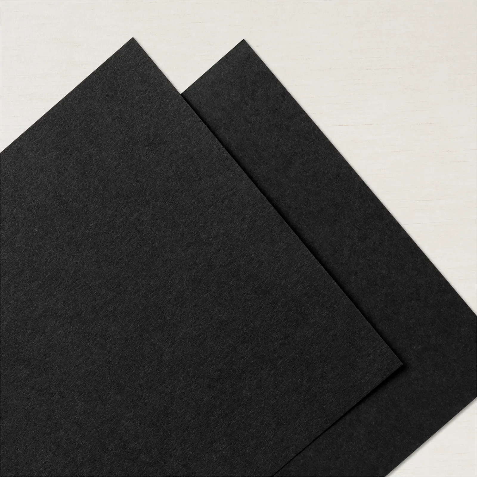 124267 Farbkarton 12x12 schwarz